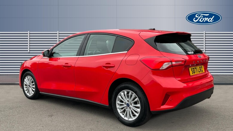 Ford Focus 1.0 EcoBoost 125 Titanium Edition 5dr Auto Petrol Hatchback